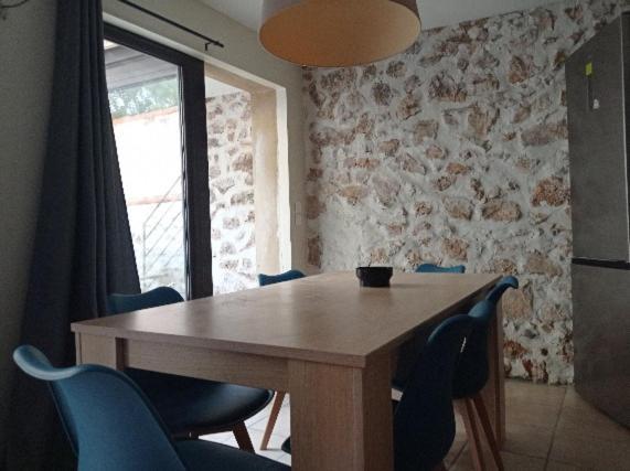 Maison De Charme Avec Patio Et Terrasse De Toit Estagel Luaran gambar